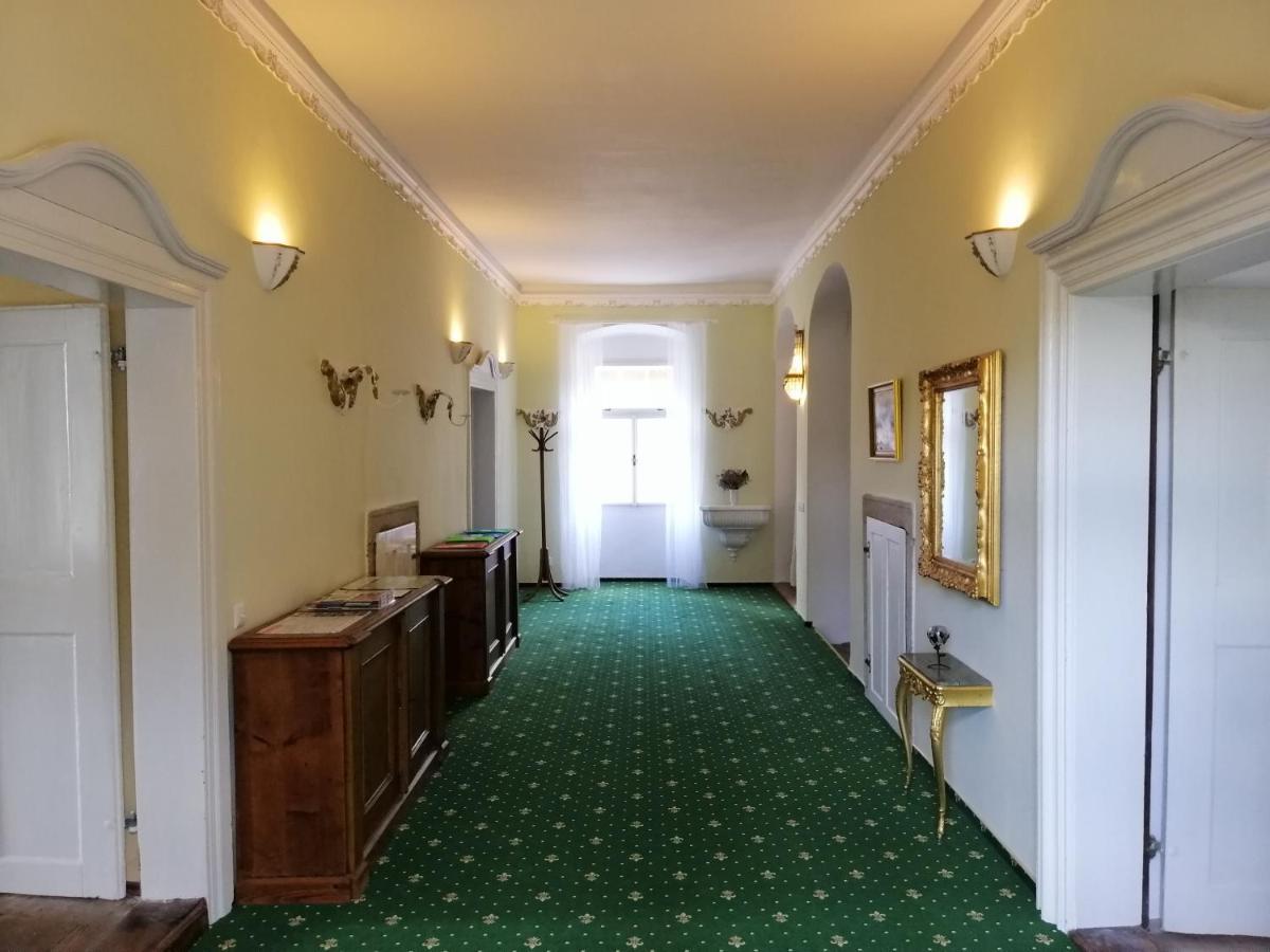 Apartman Fara Vcelakov Екстер'єр фото